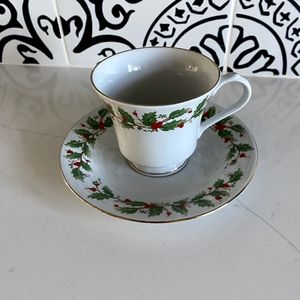 China Pearl Fine China Teacup and Saucer Set NOEL Christmas Holly Berry Holiday